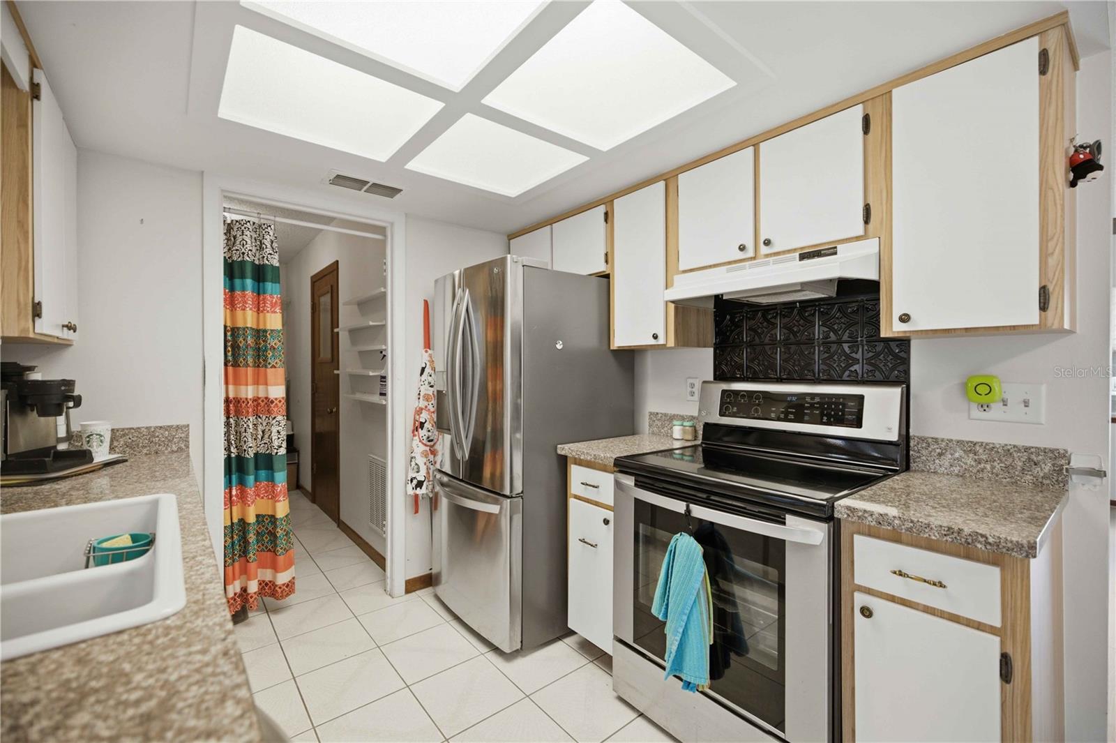 PALM CAY UN 02 - Residential