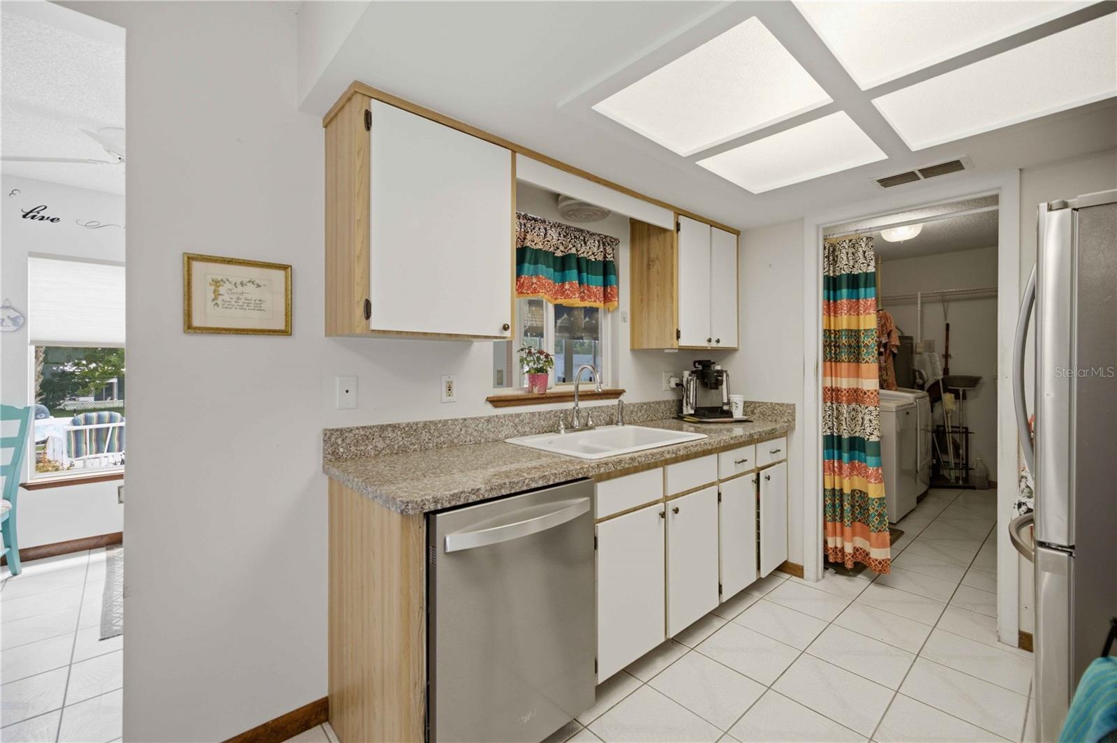 PALM CAY UN 02 - Residential