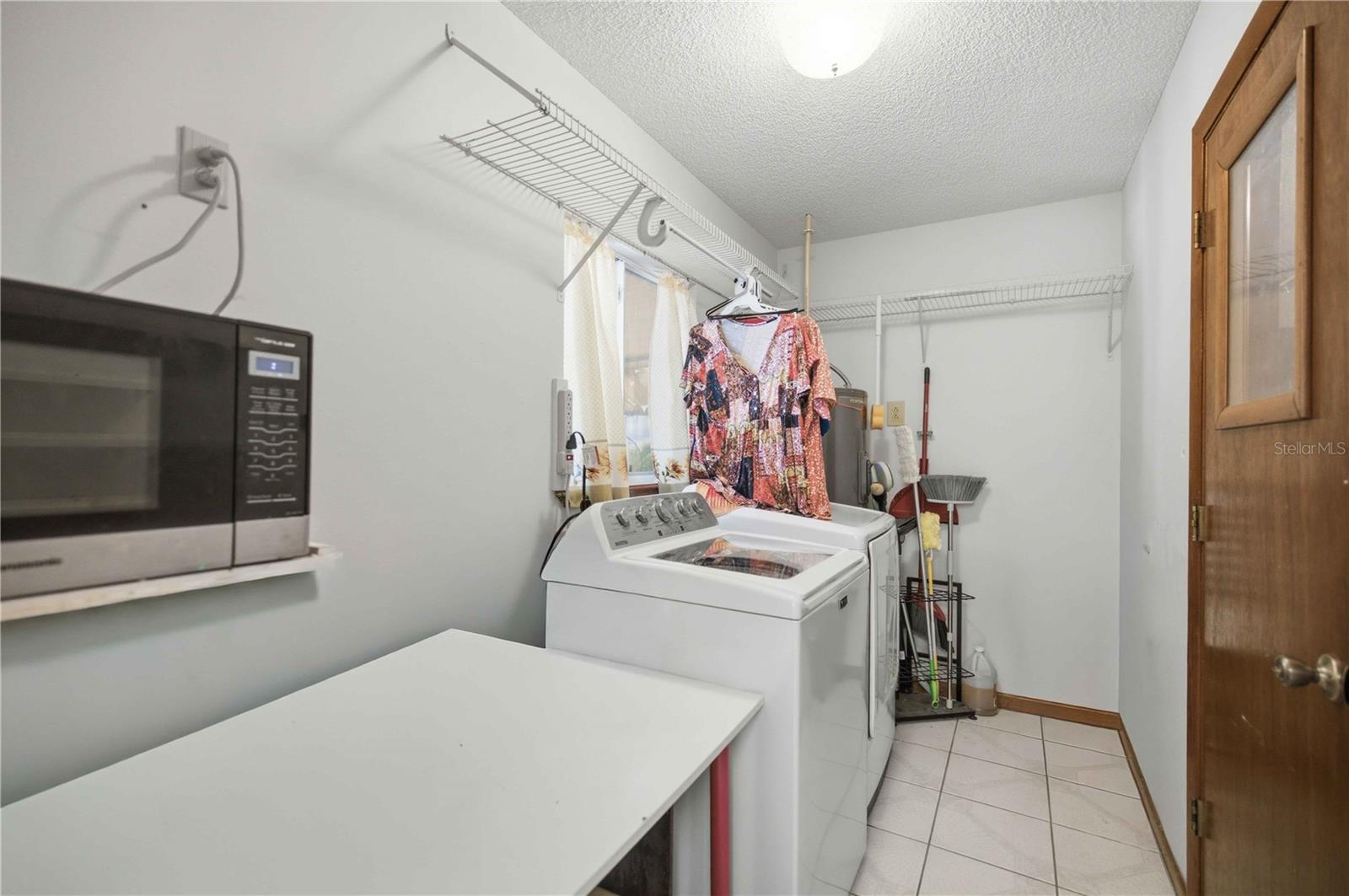 PALM CAY UN 02 - Residential