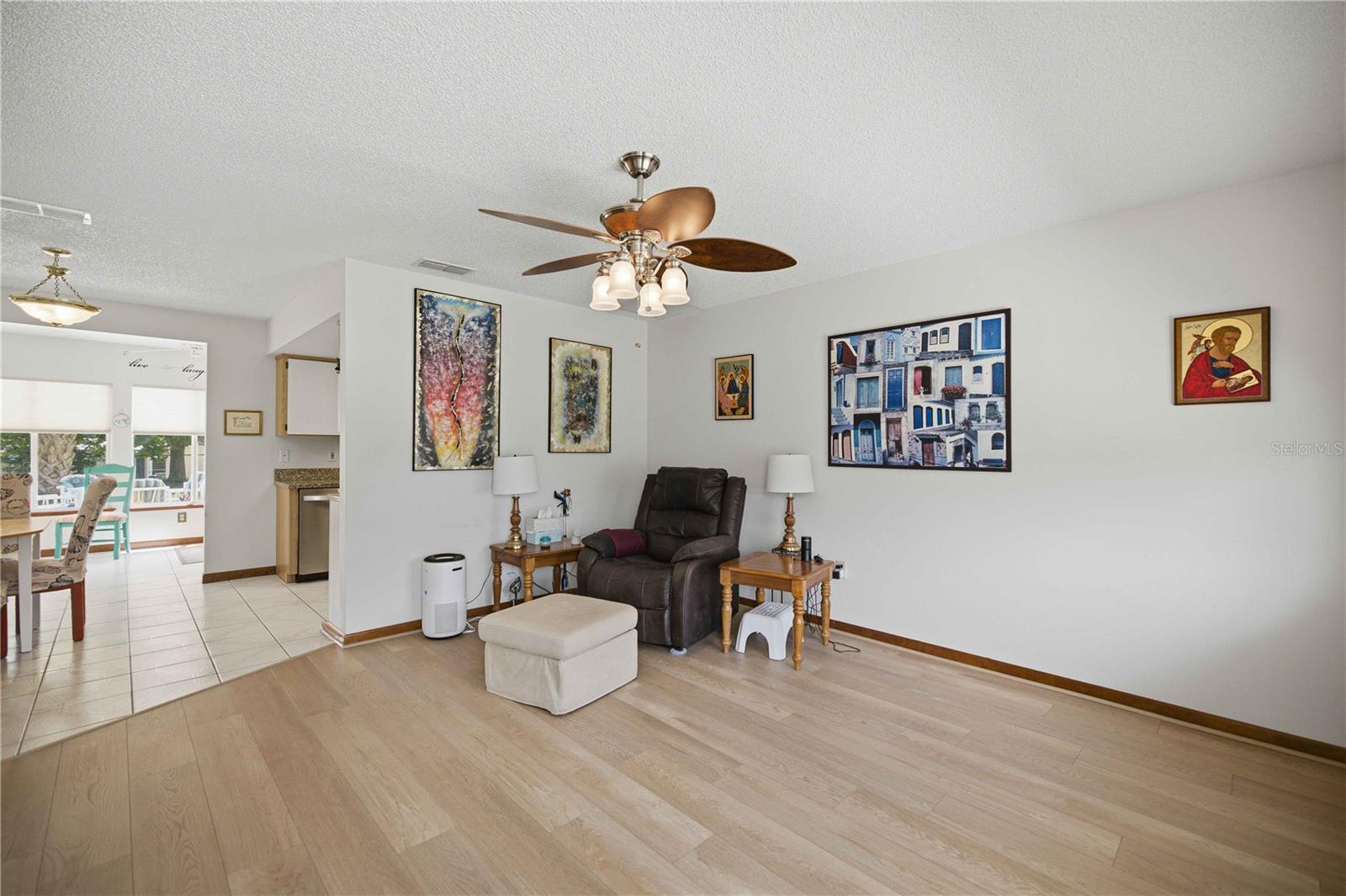 PALM CAY UN 02 - Residential