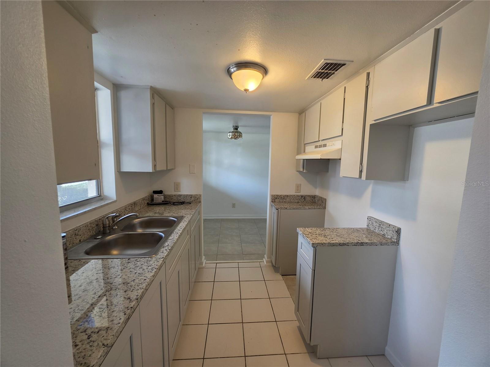 ROYAL RICHEY VILLAGE CONDO 01 - Residential