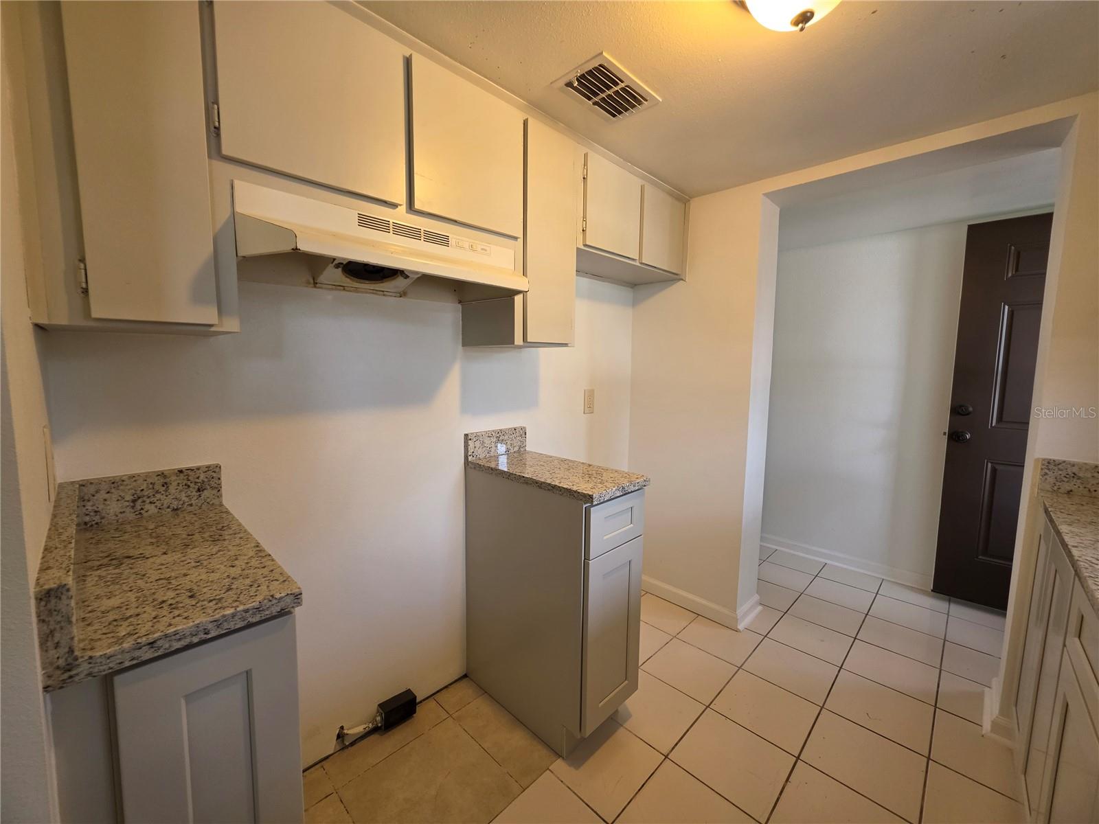 ROYAL RICHEY VILLAGE CONDO 01 - Residential