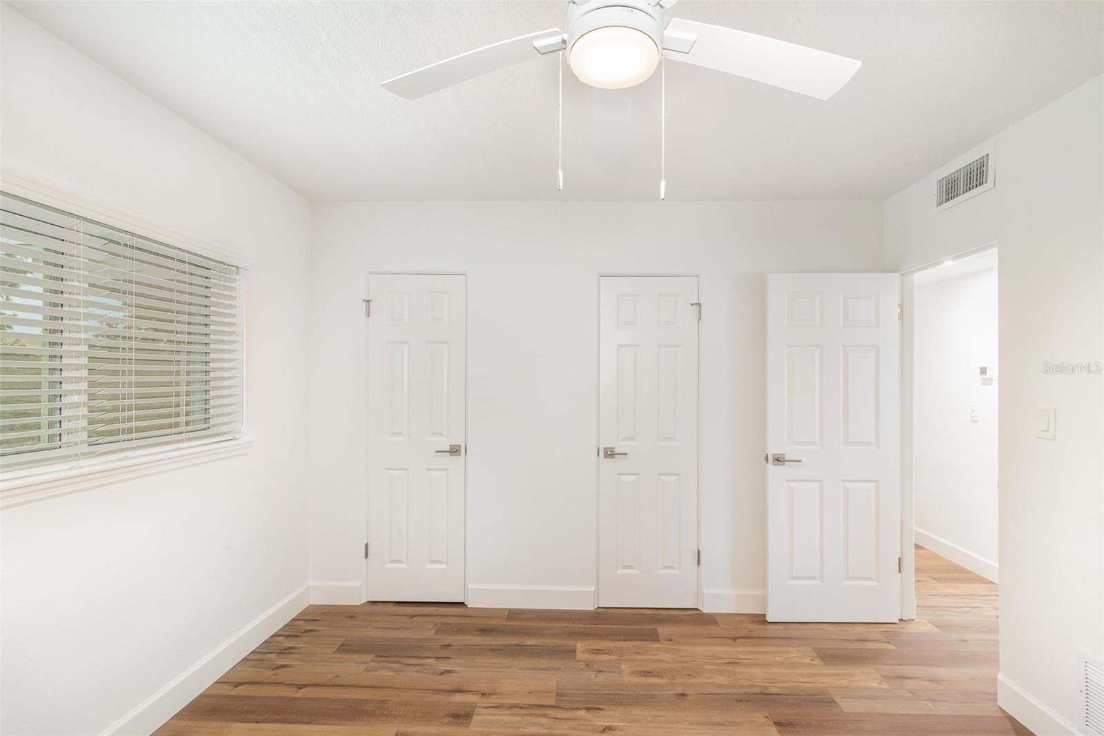 LAKE KILLARNEY CONDO - Residential Lease