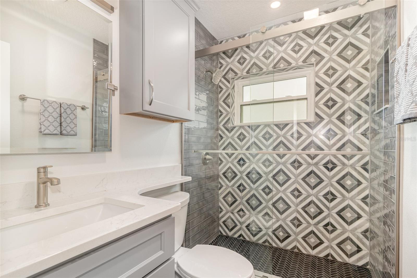 LAKE KILLARNEY CONDO - Residential Lease