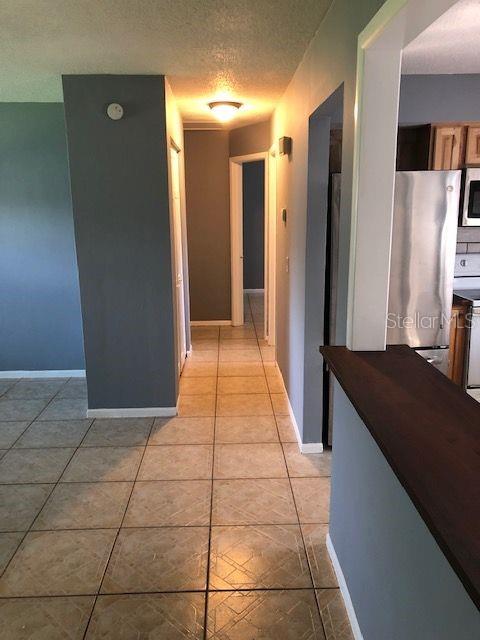 LAKE PALMS SEC 2 - Residential Lease