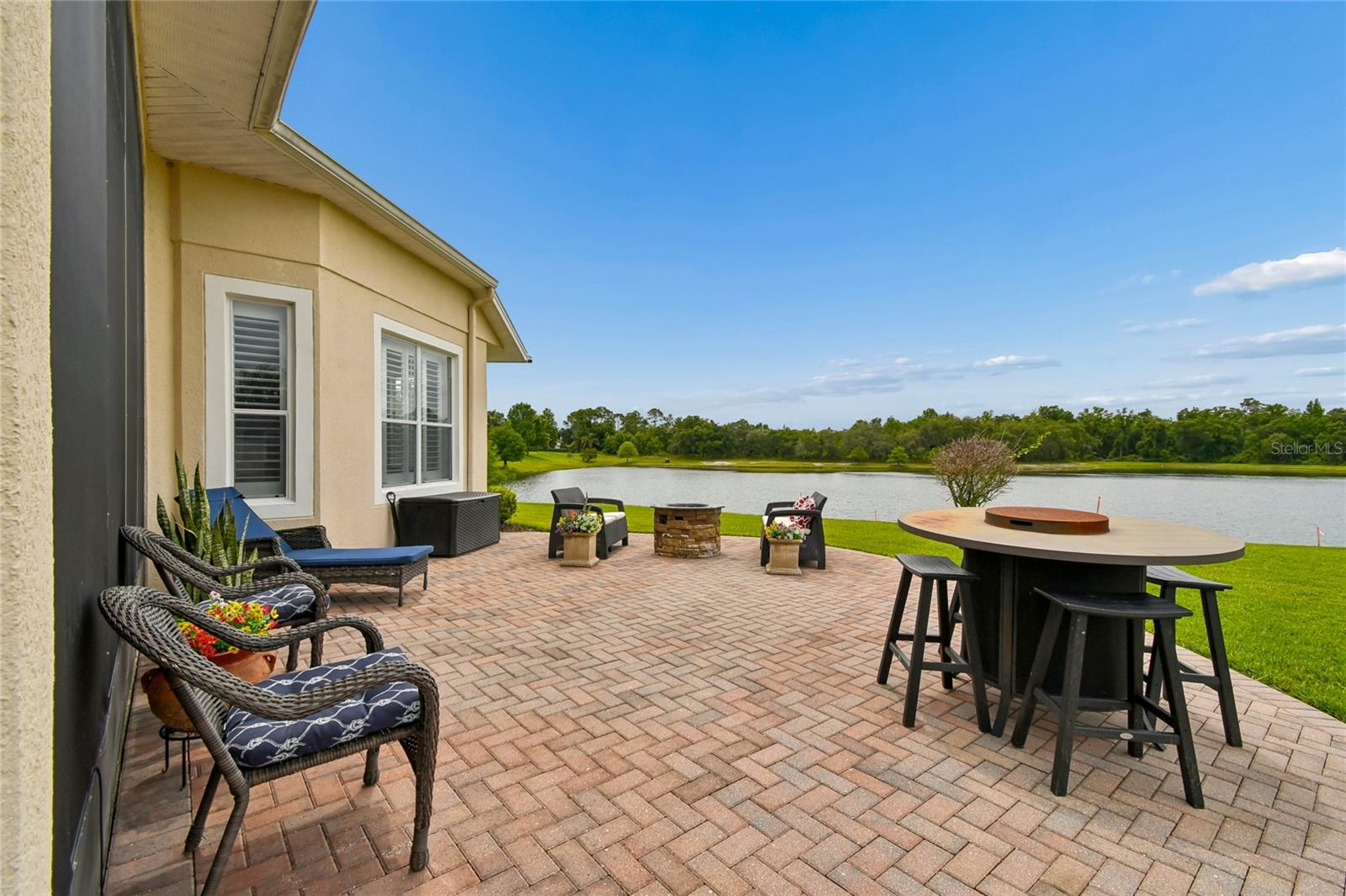 LIVE OAK RESERVE UNIT THREE - Residential