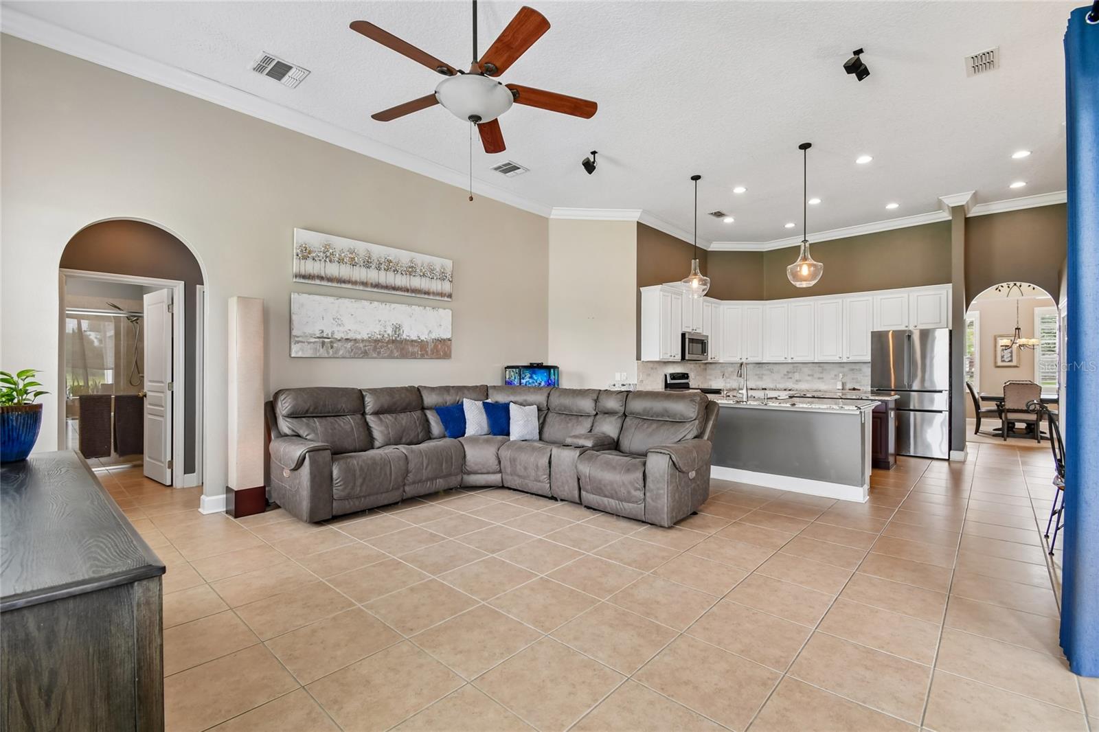 LIVE OAK RESERVE UNIT THREE - Residential