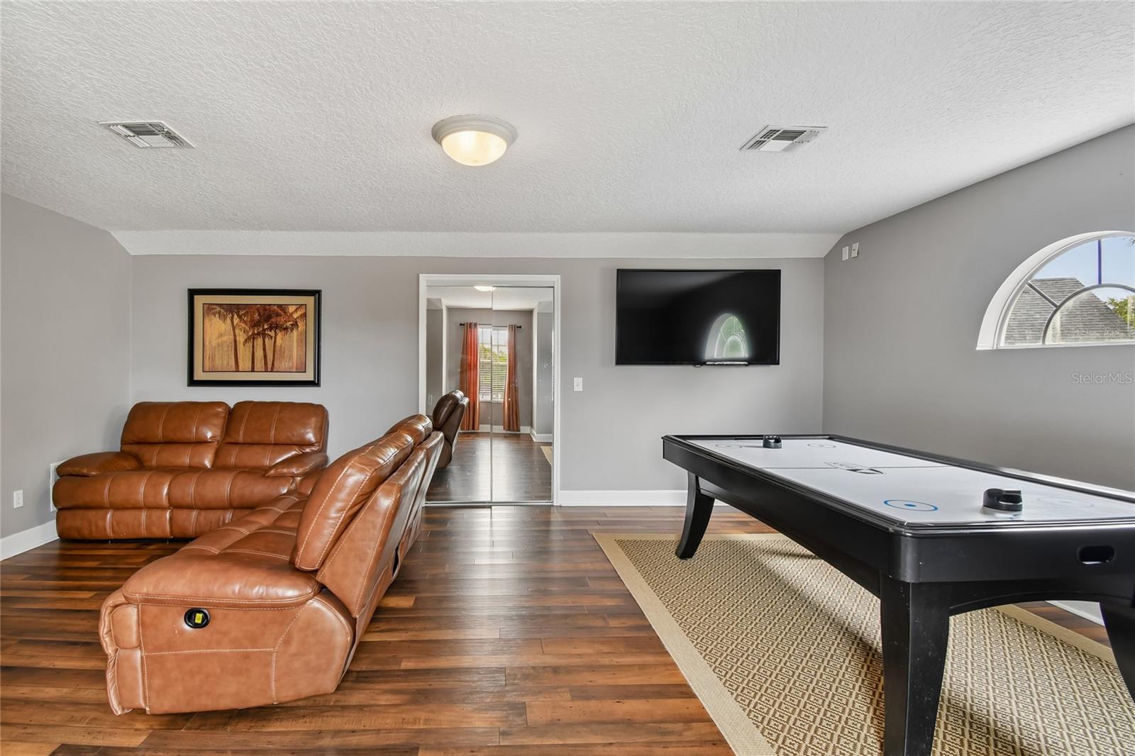 LIVE OAK RESERVE UNIT THREE - Residential