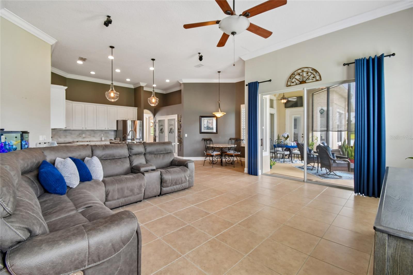 LIVE OAK RESERVE UNIT THREE - Residential