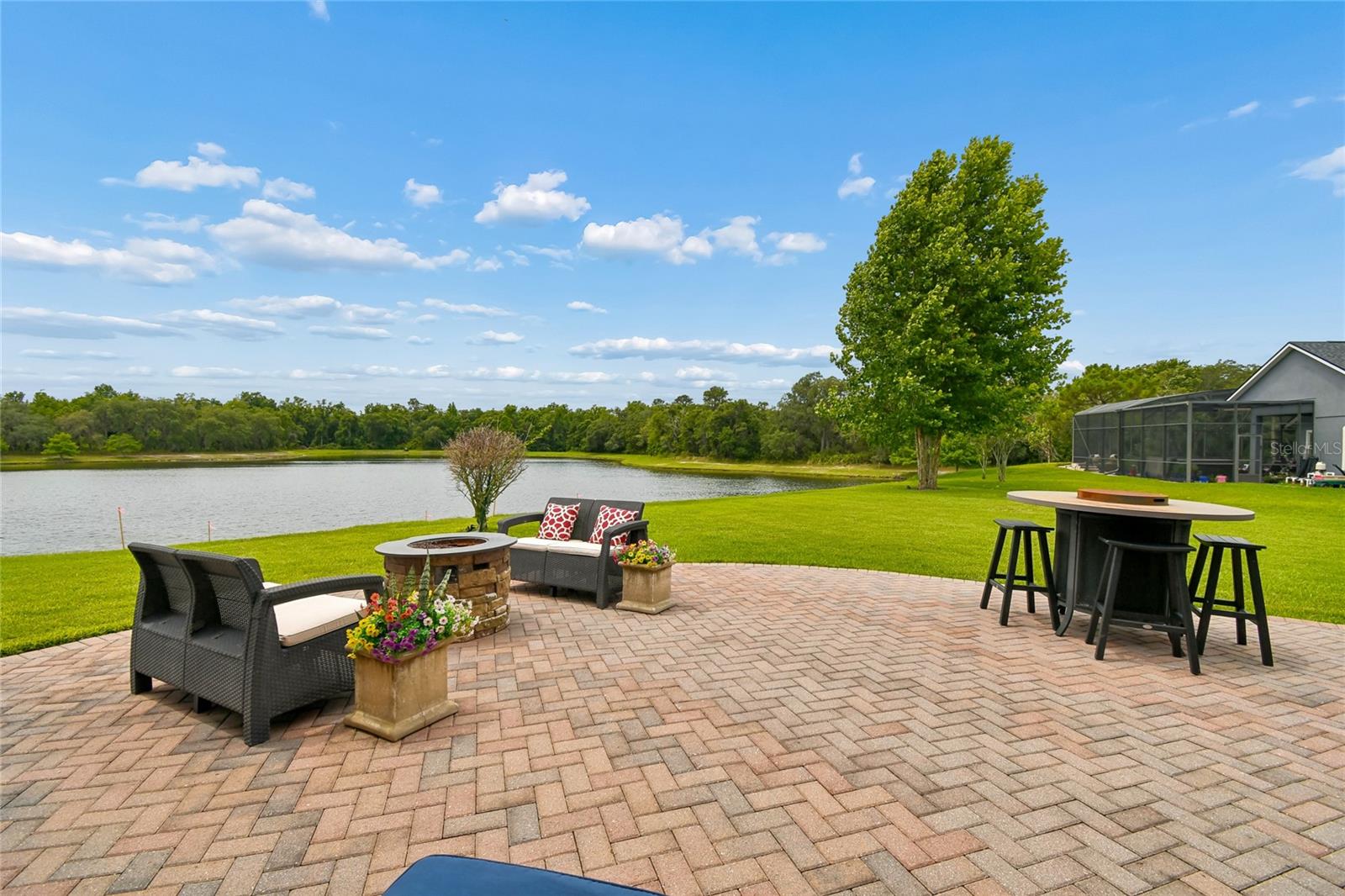 LIVE OAK RESERVE UNIT THREE - Residential