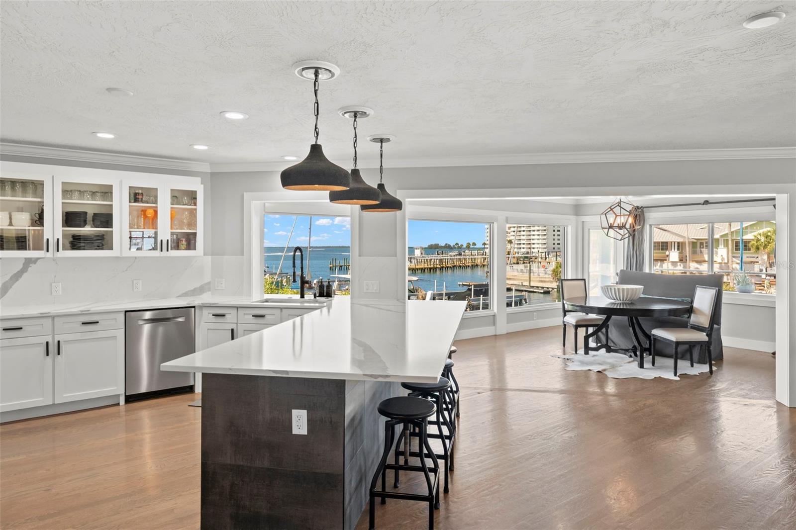 DUNEDIN CAUSEWAY CENTER - Commercial Sale