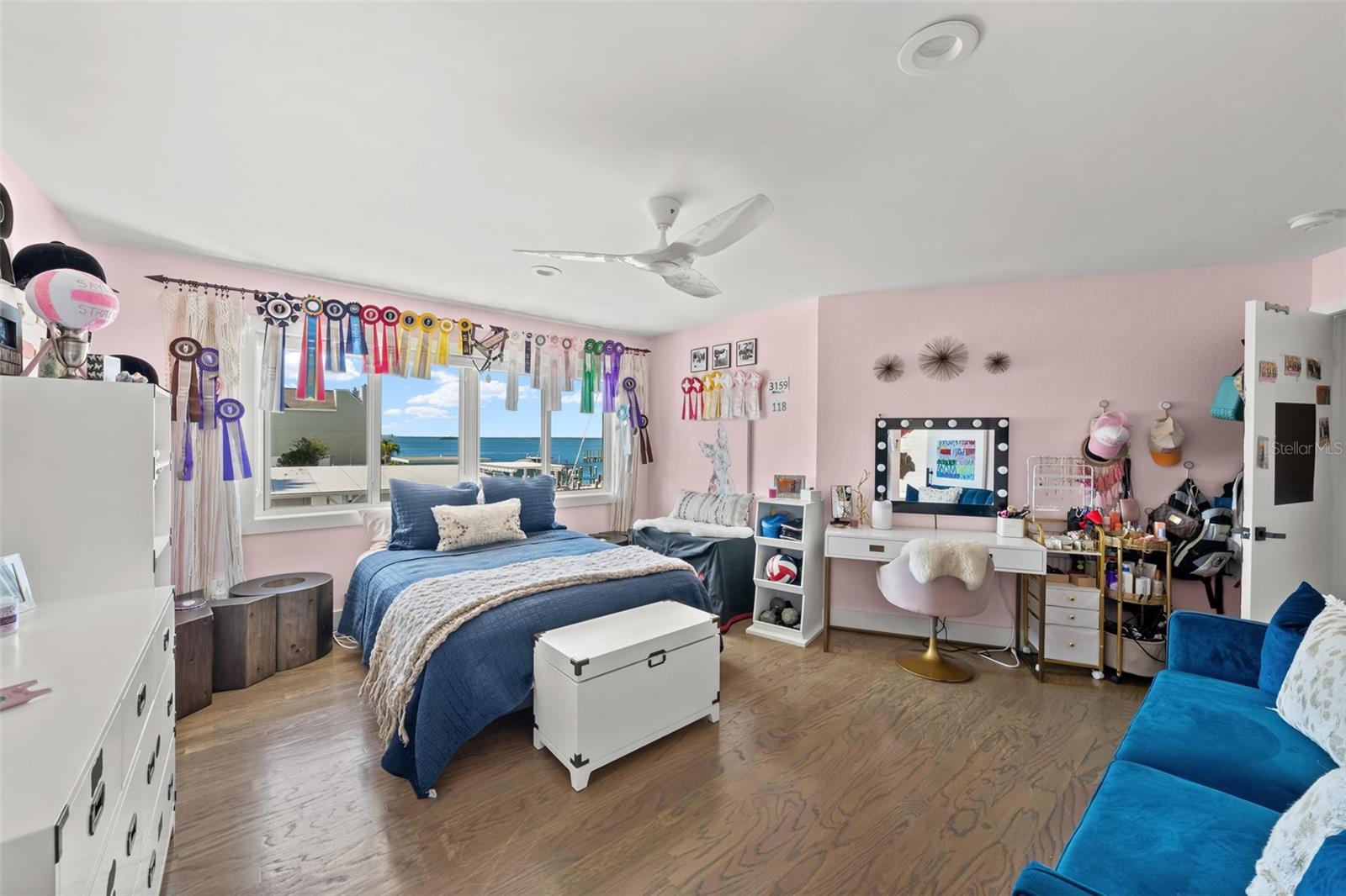 DUNEDIN CAUSEWAY CENTER - Commercial Sale