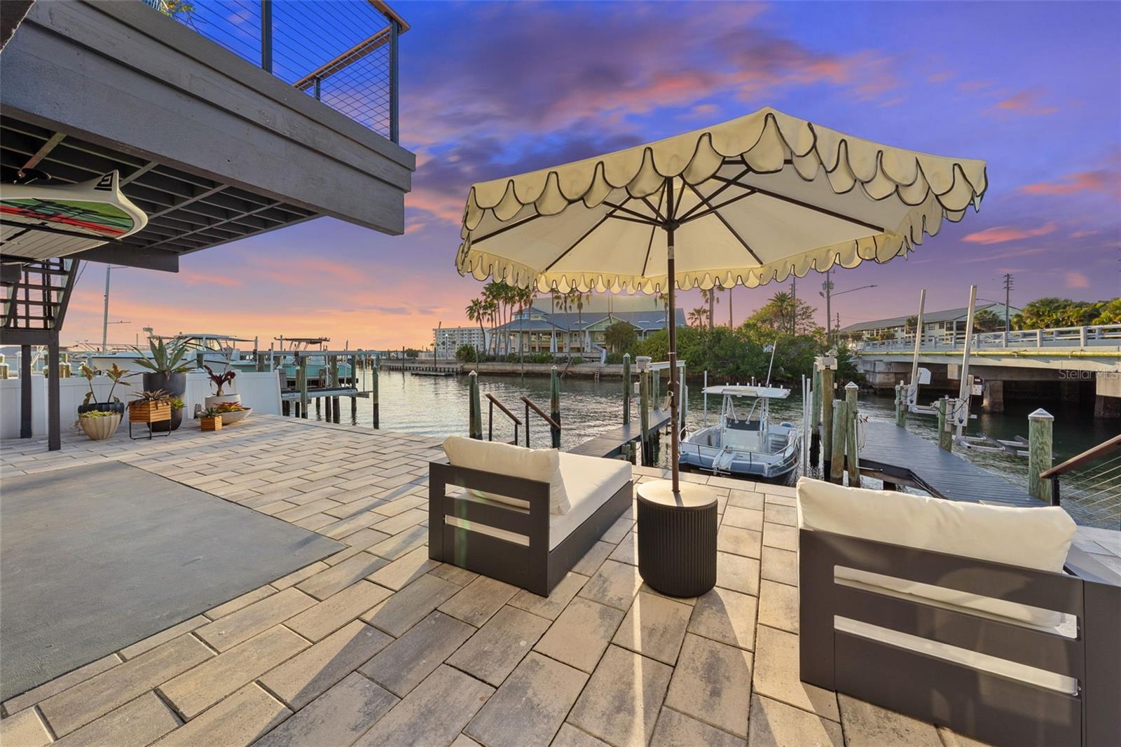 DUNEDIN CAUSEWAY CENTER - Commercial Sale