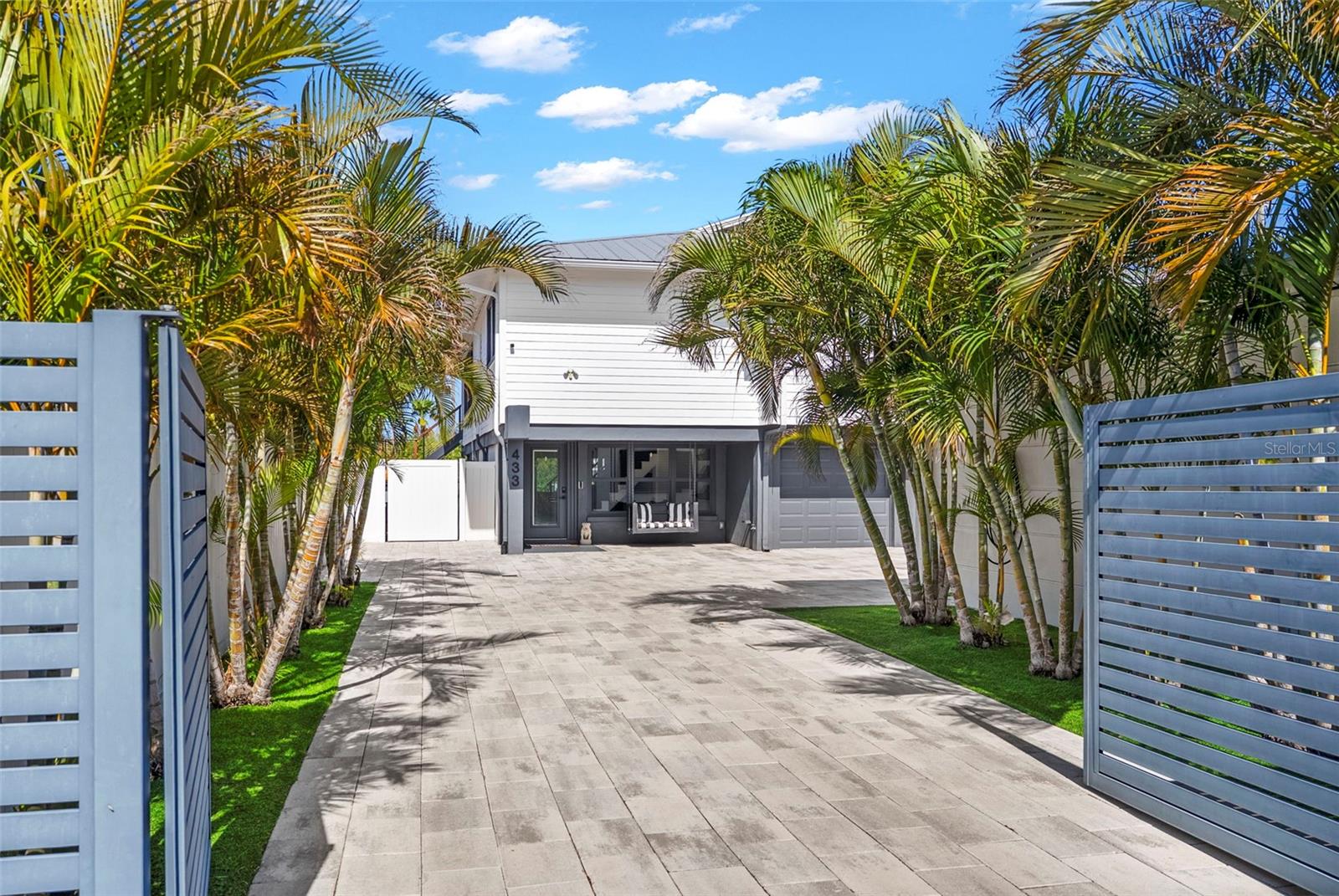 DUNEDIN CAUSEWAY CENTER - Commercial Sale