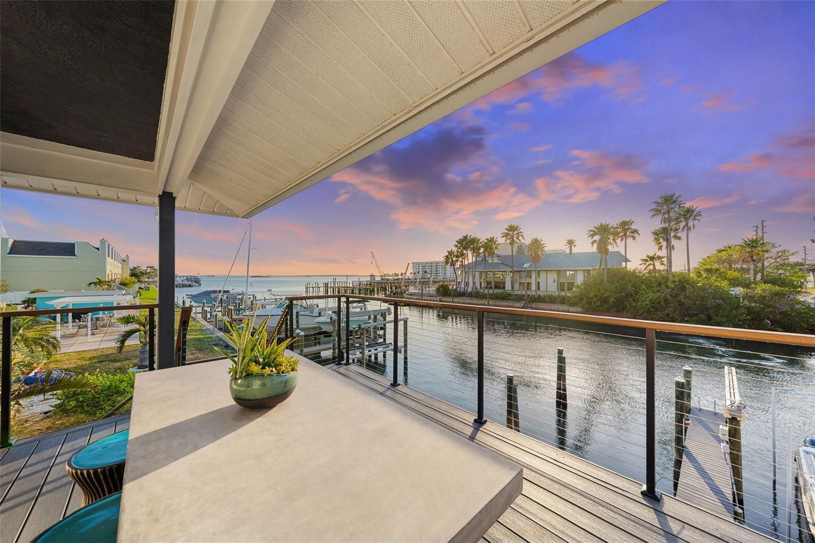 DUNEDIN CAUSEWAY CENTER - Commercial Sale