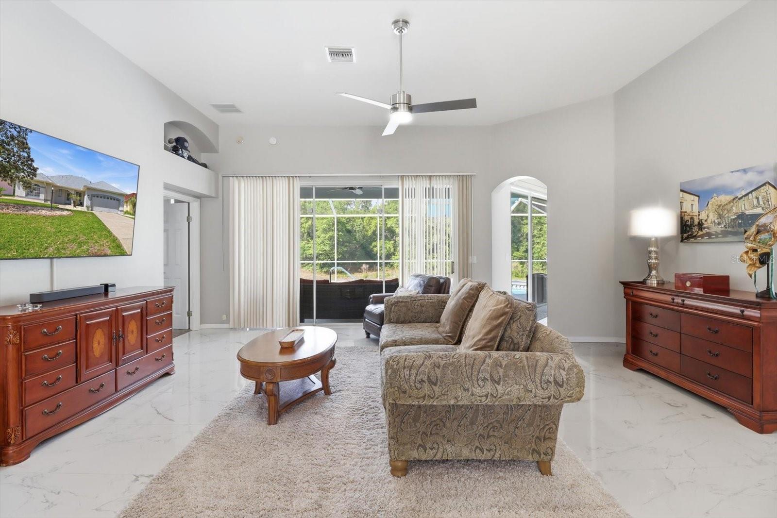LAUREL RIDGE 01 - Residential