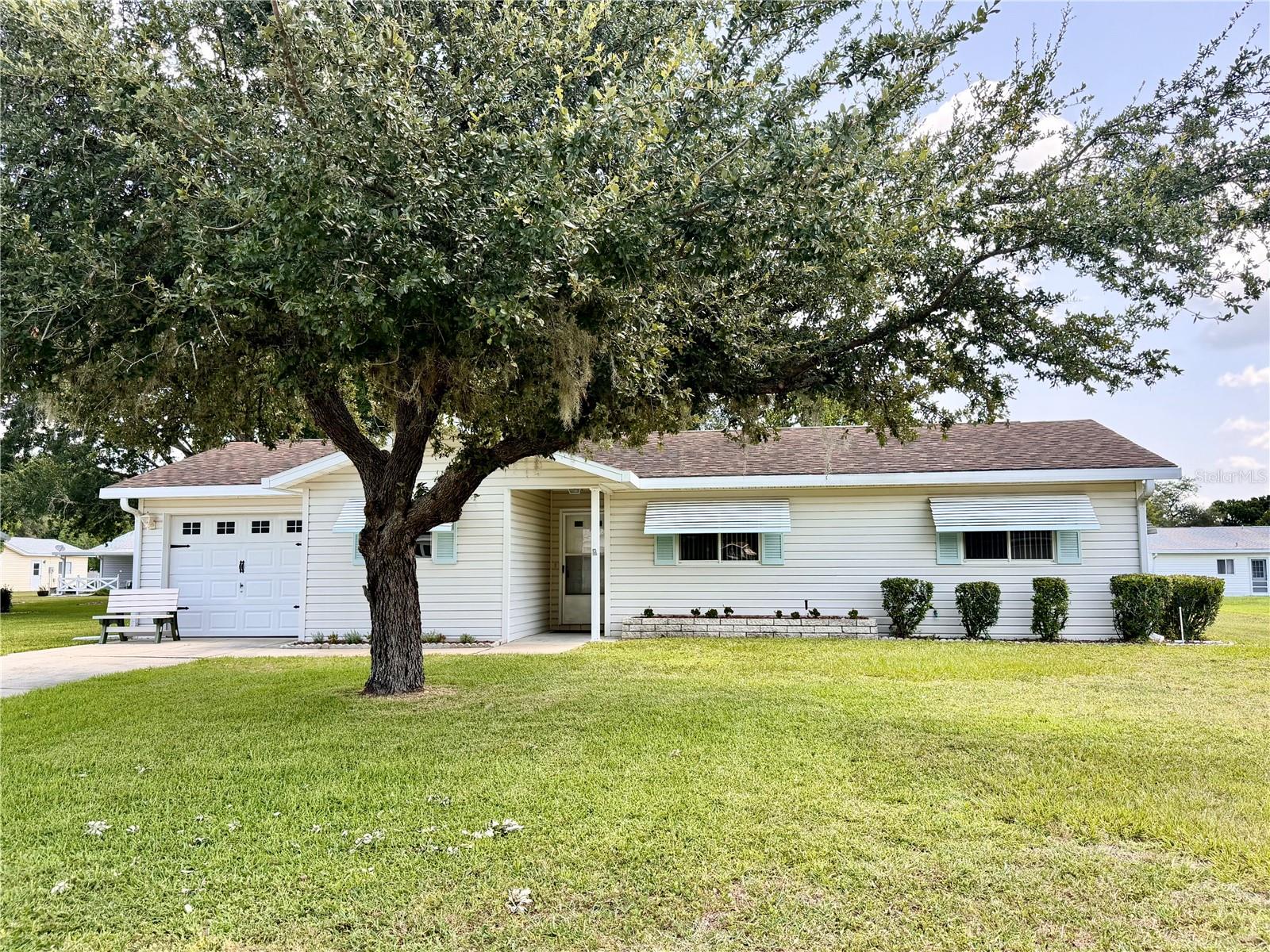 SPRUCE CREEK SOUTH - Residential