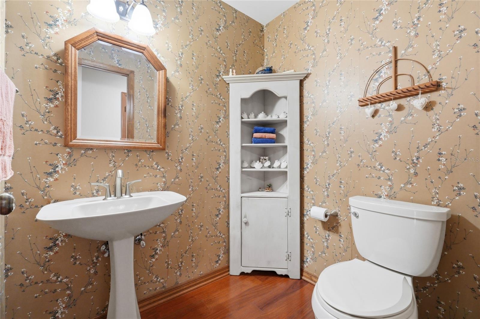 STONEGATE - Residential
