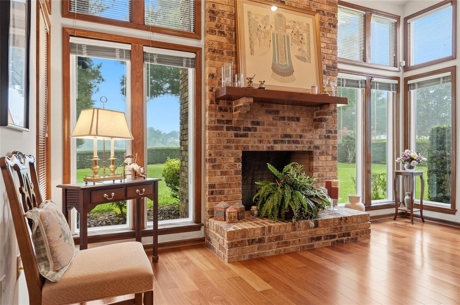 STONEGATE - Residential