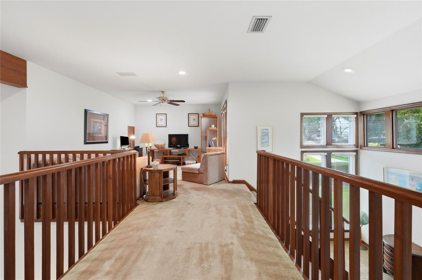 STONEGATE - Residential
