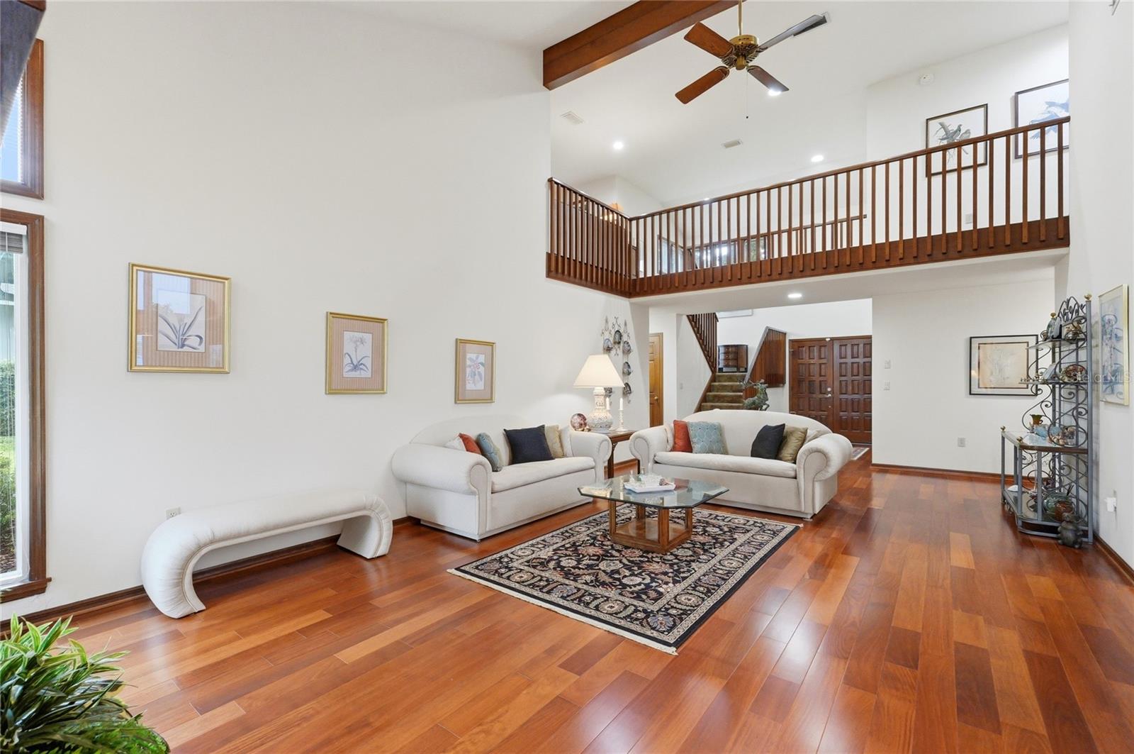 STONEGATE - Residential