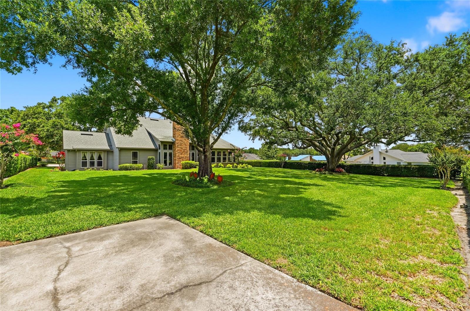 STONEGATE - Residential