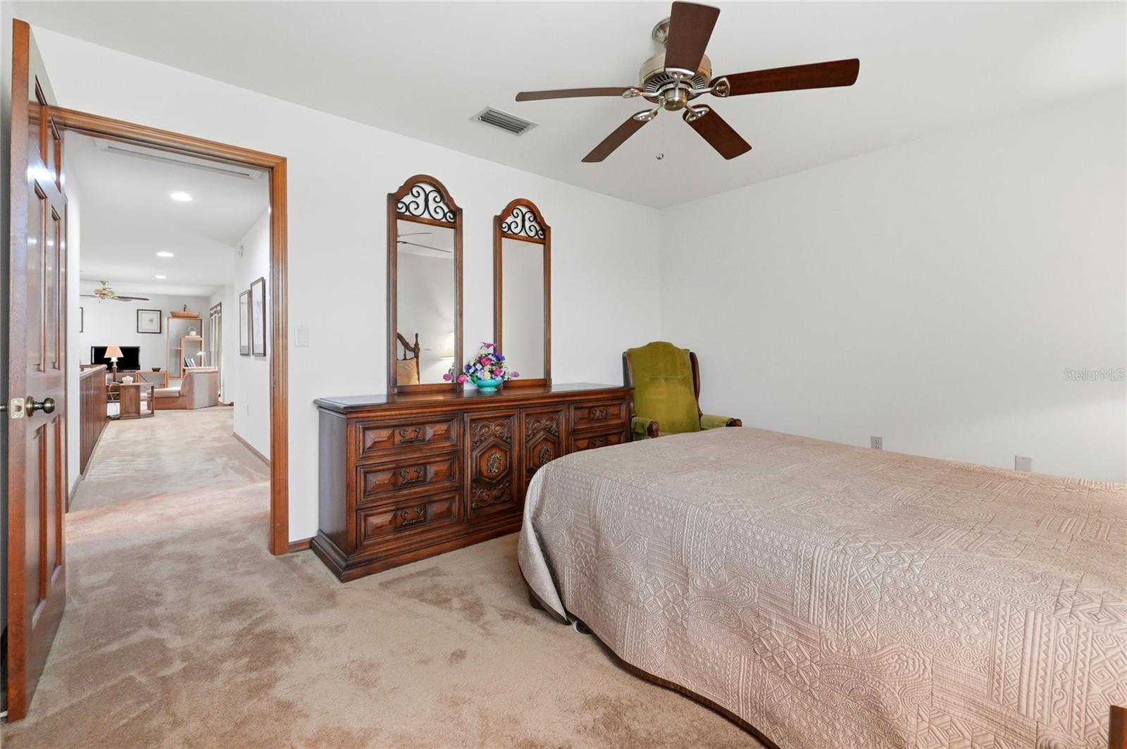 STONEGATE - Residential