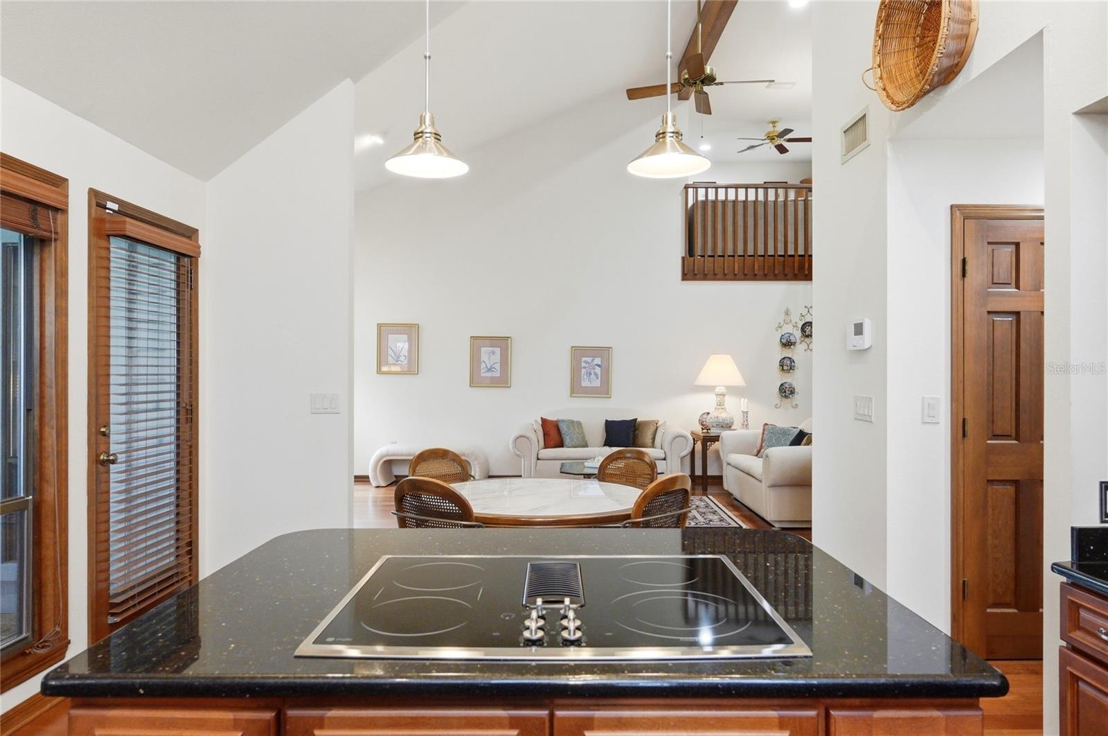 STONEGATE - Residential