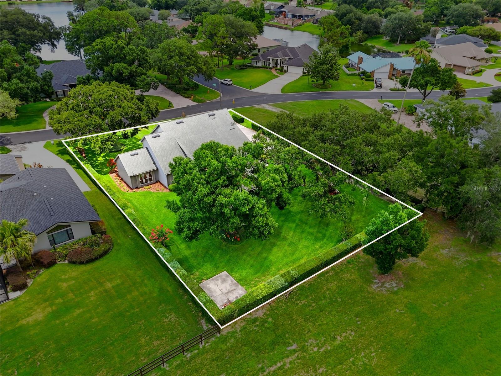 STONEGATE - Residential