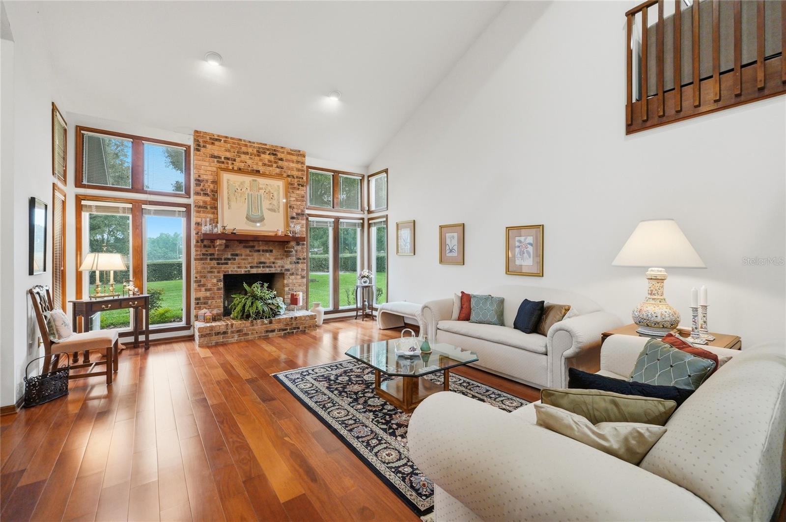 STONEGATE - Residential