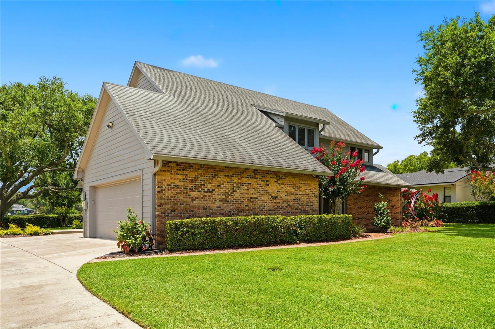 STONEGATE - Residential
