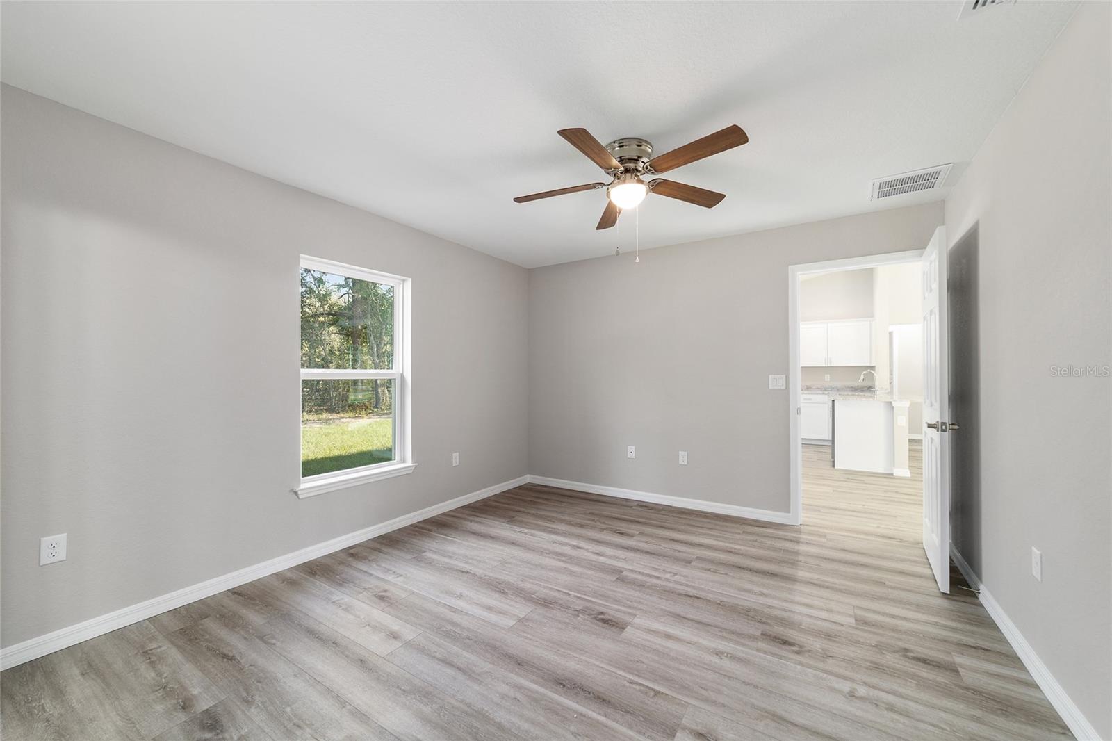SILVER SPRINGS SHORES UNIT 9 - Residential