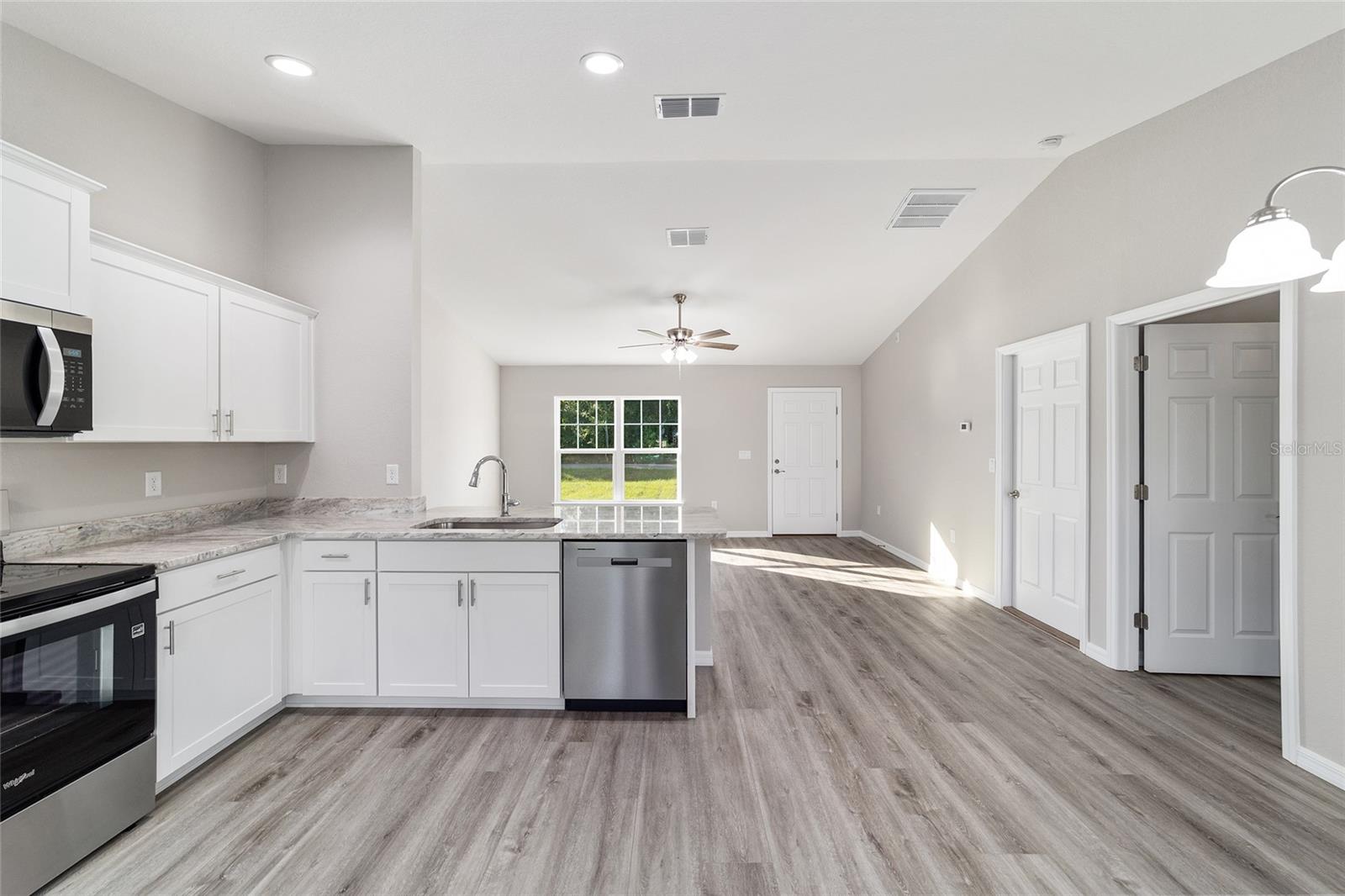 SILVER SPRINGS SHORES UNIT 9 - Residential