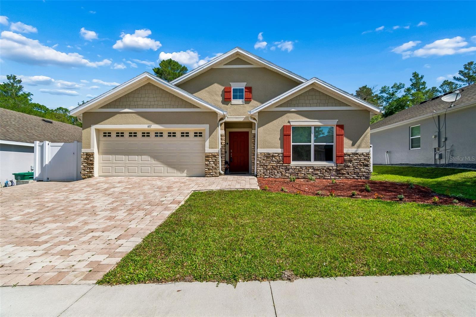 COUNTRY CLUB VILLAGE - Residential Lease