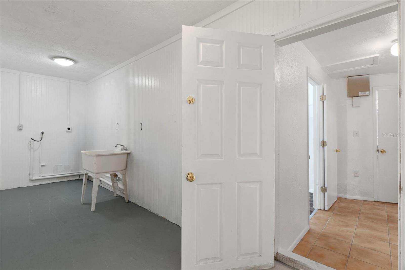 WEEKI WACHEE WOODLANDS - Residential