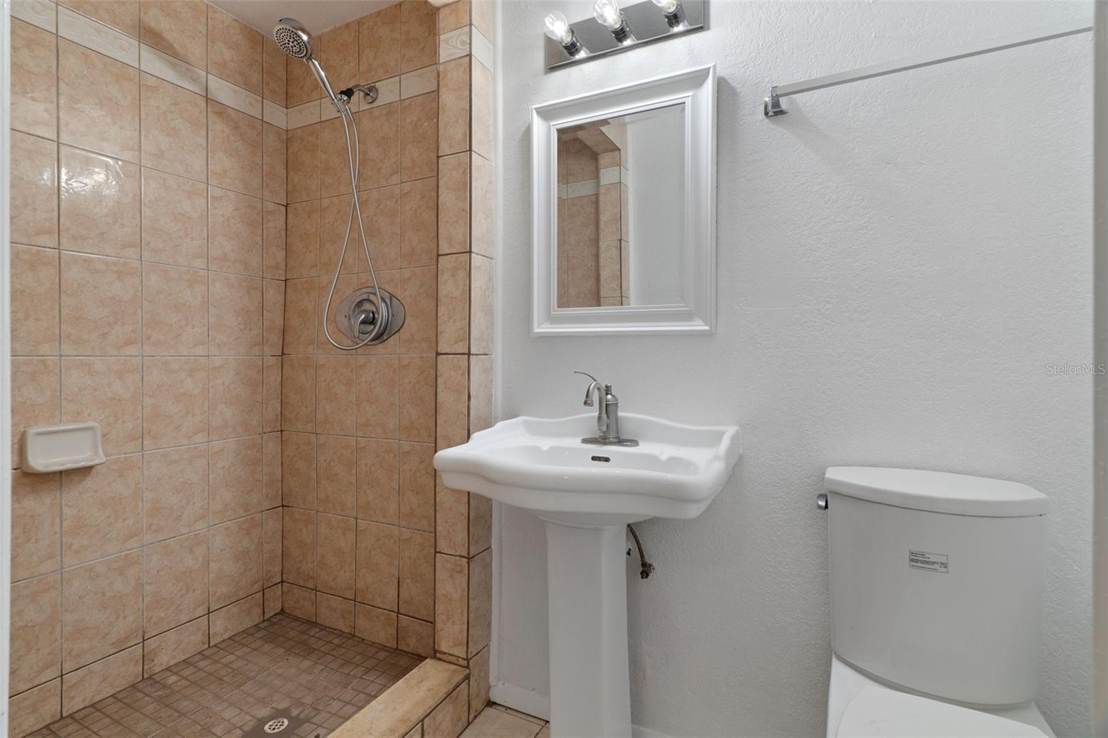 WEEKI WACHEE WOODLANDS - Residential