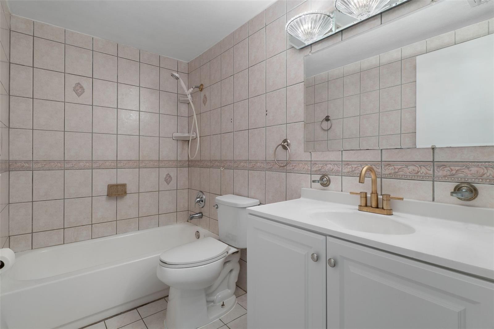 WEEKI WACHEE WOODLANDS - Residential