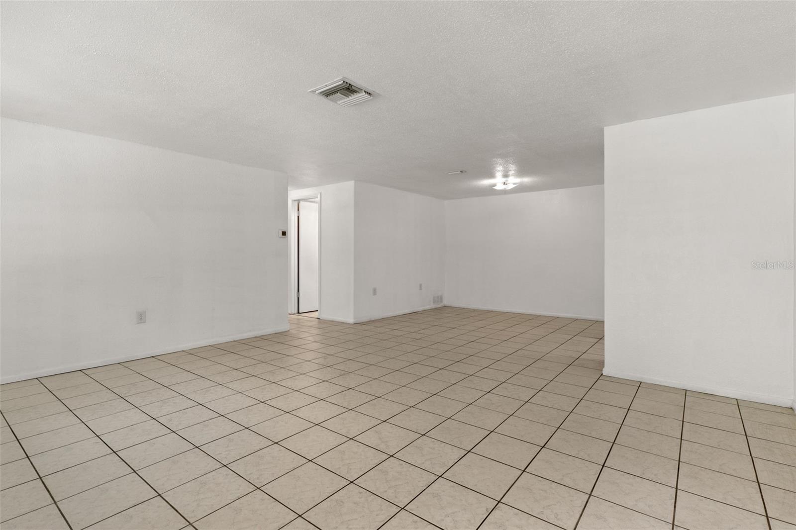 WEEKI WACHEE WOODLANDS - Residential