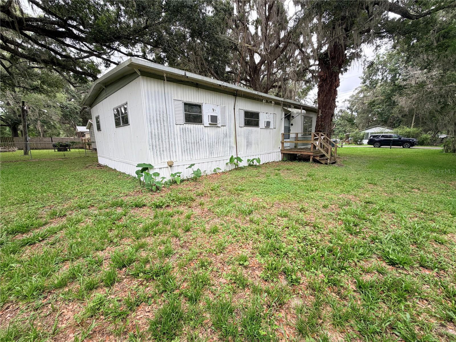 WHITESIDE - Residential