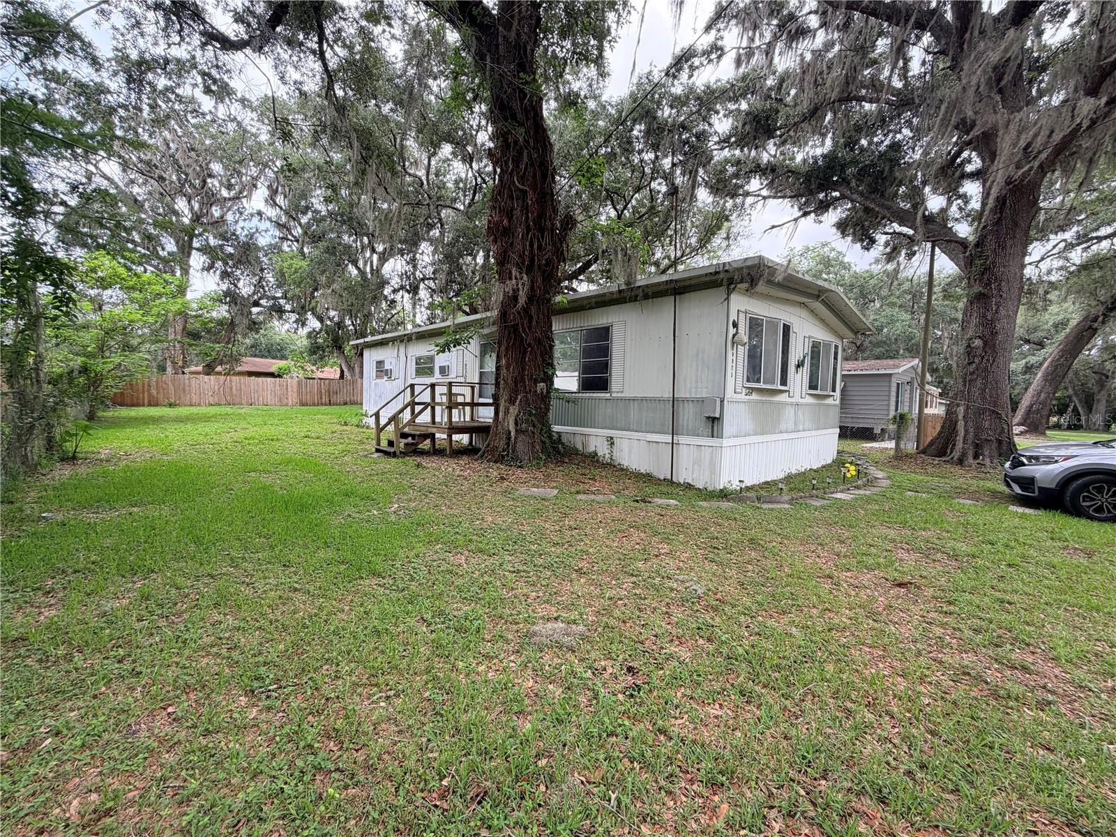 WHITESIDE - Residential