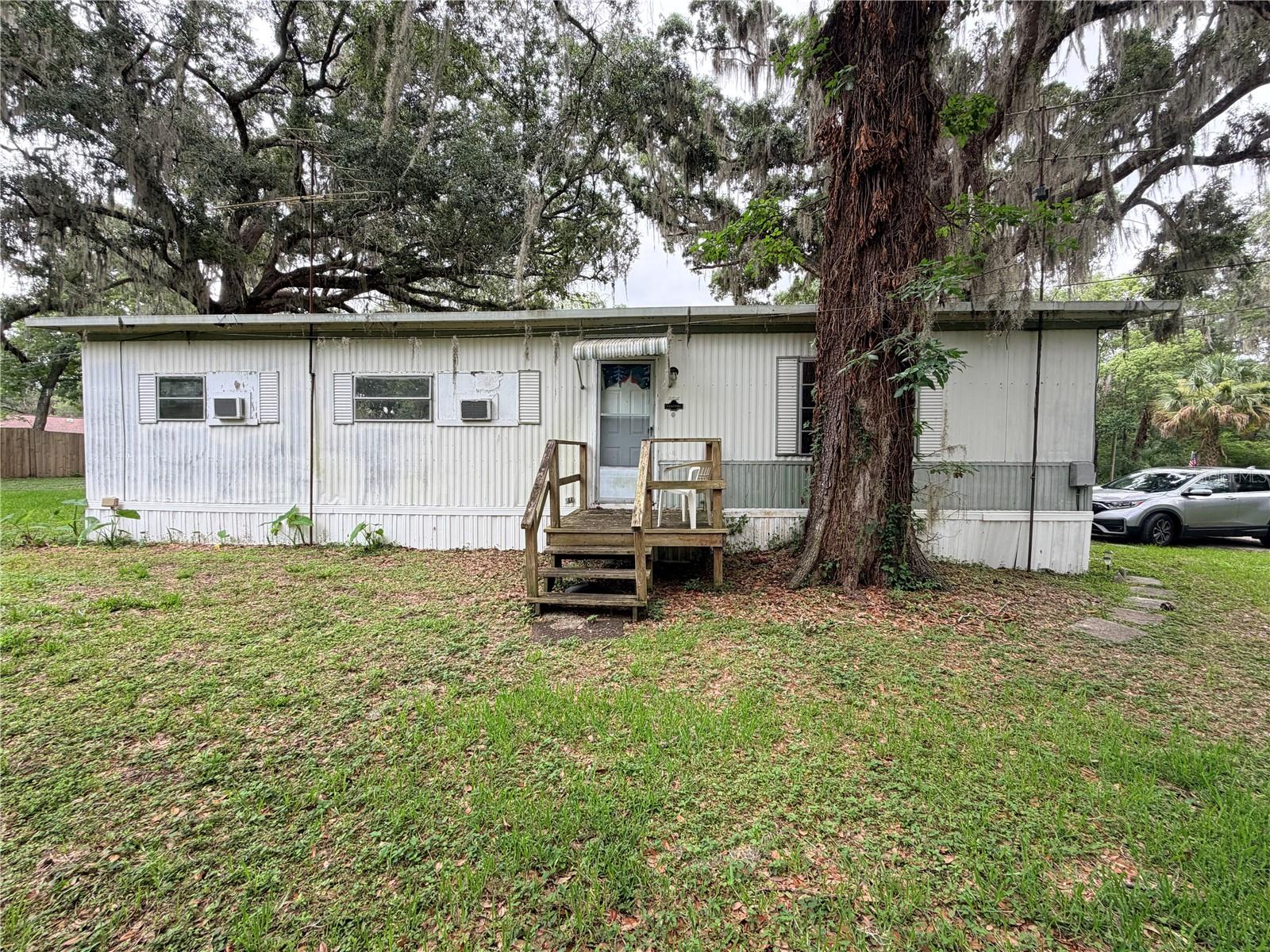 WHITESIDE - Residential