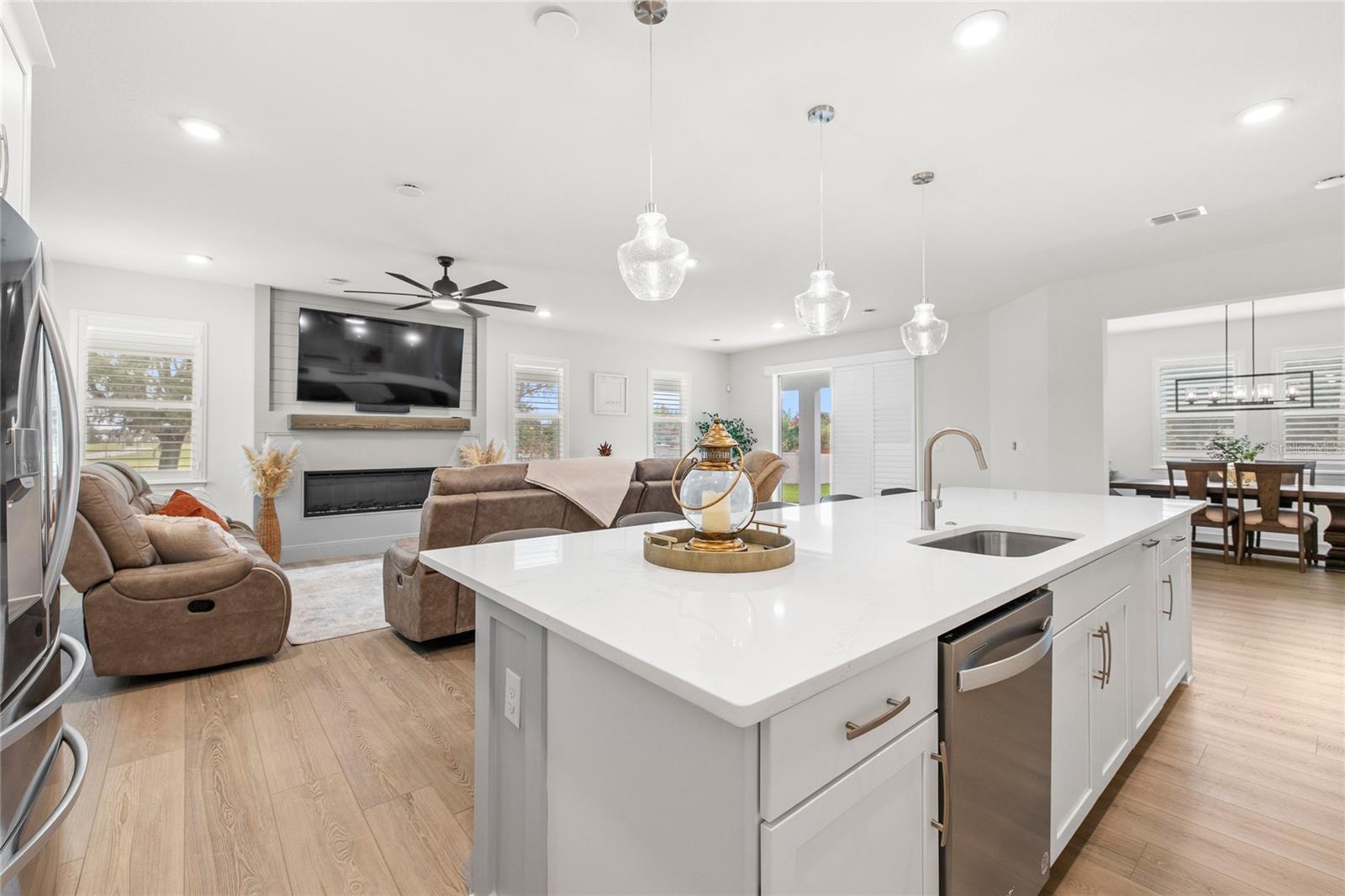 ACUERA ESTATES - Residential