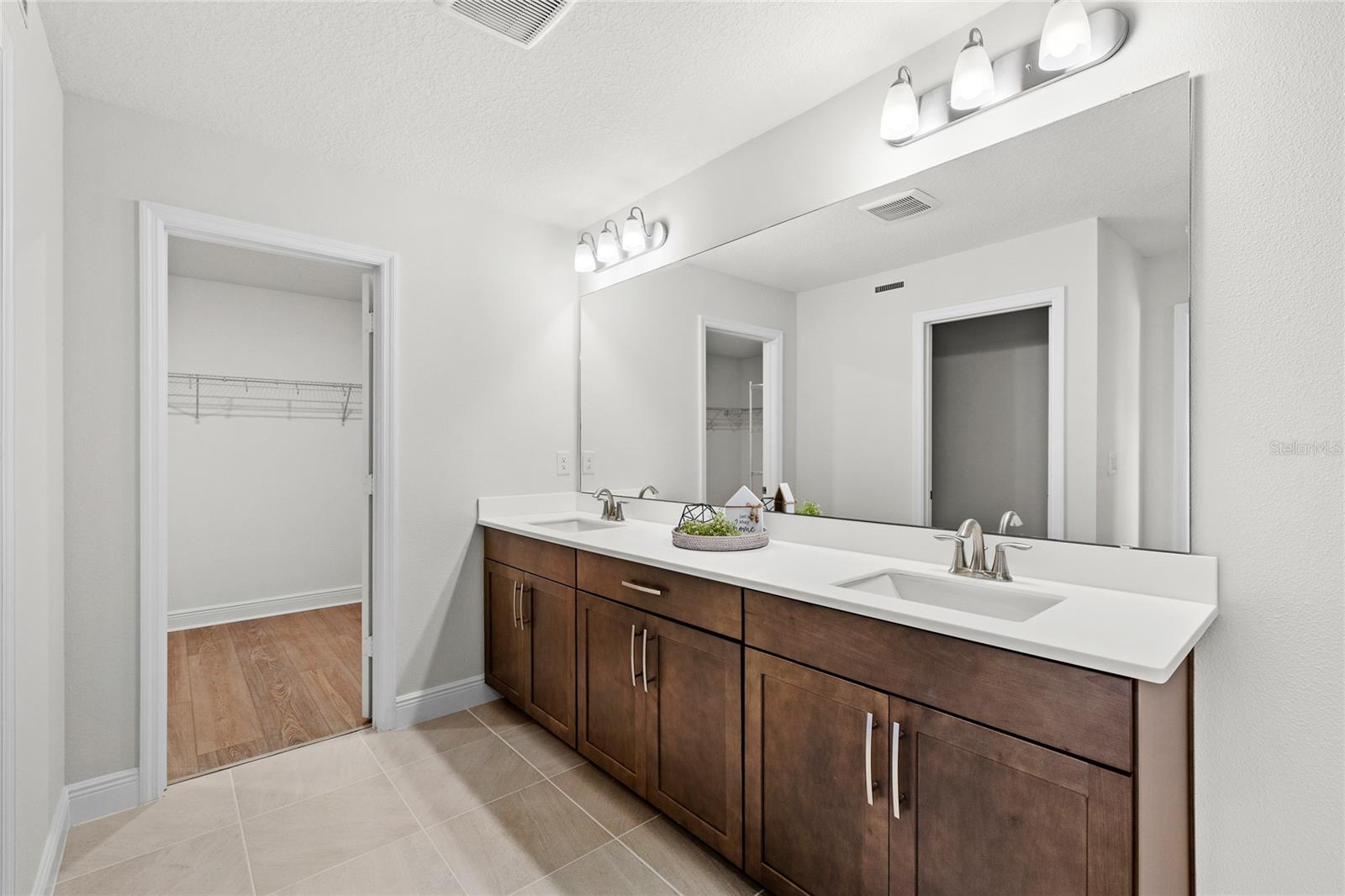 ACUERA ESTATES - Residential