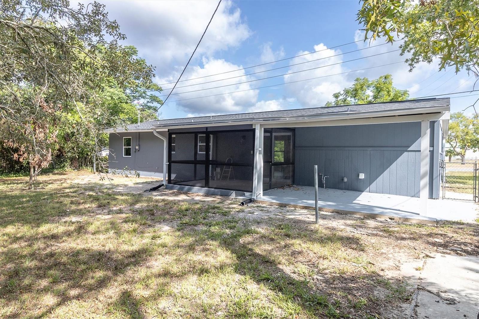 SPRING HILL - Residential