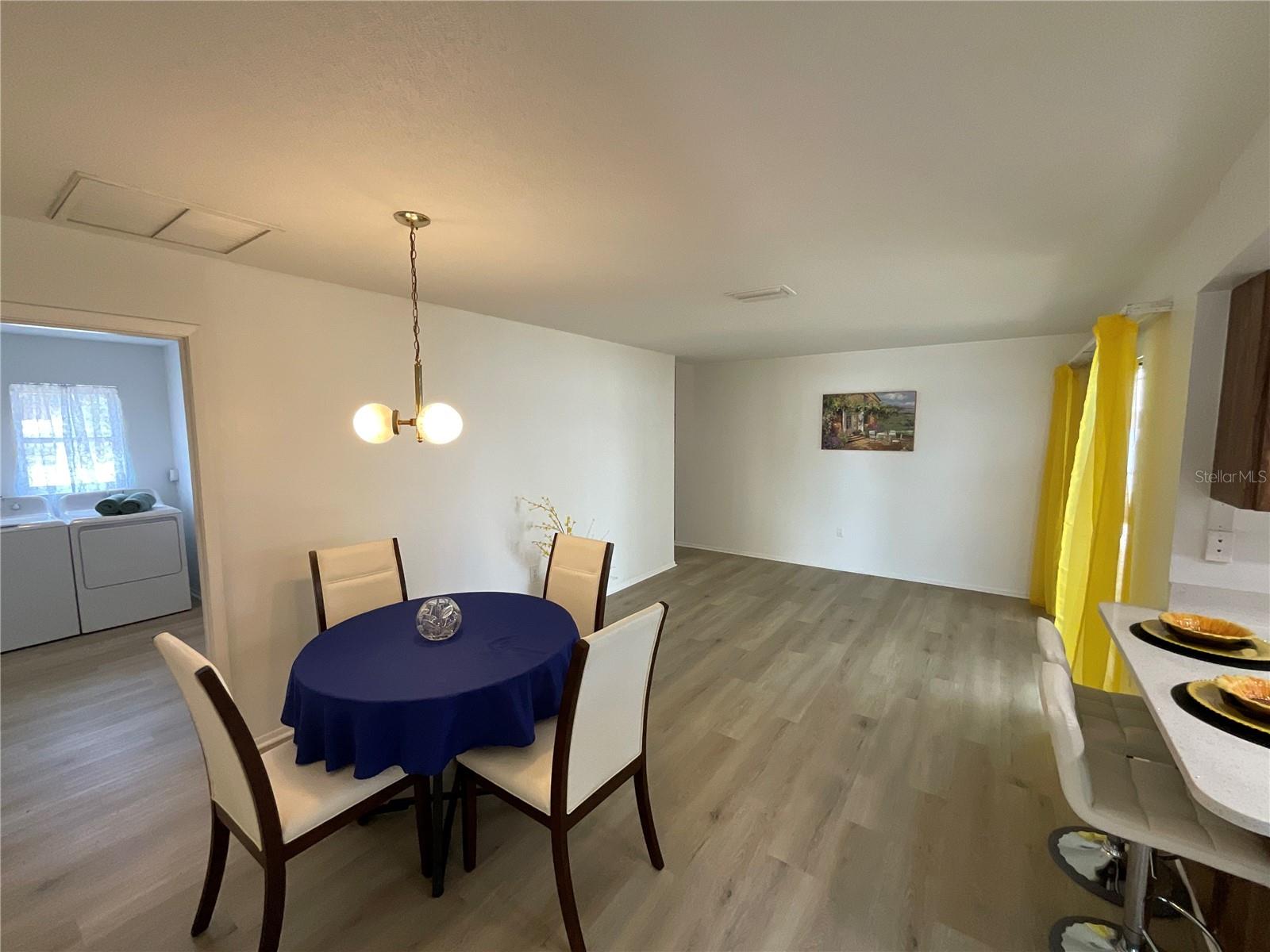PINE LAKES - Residential
