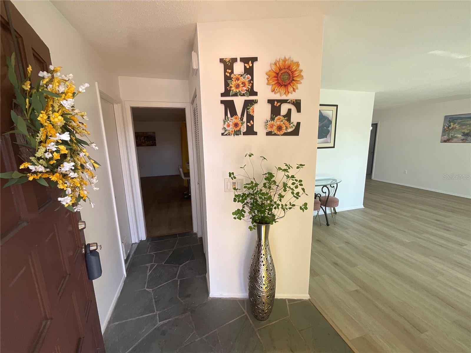 PINE LAKES - Residential