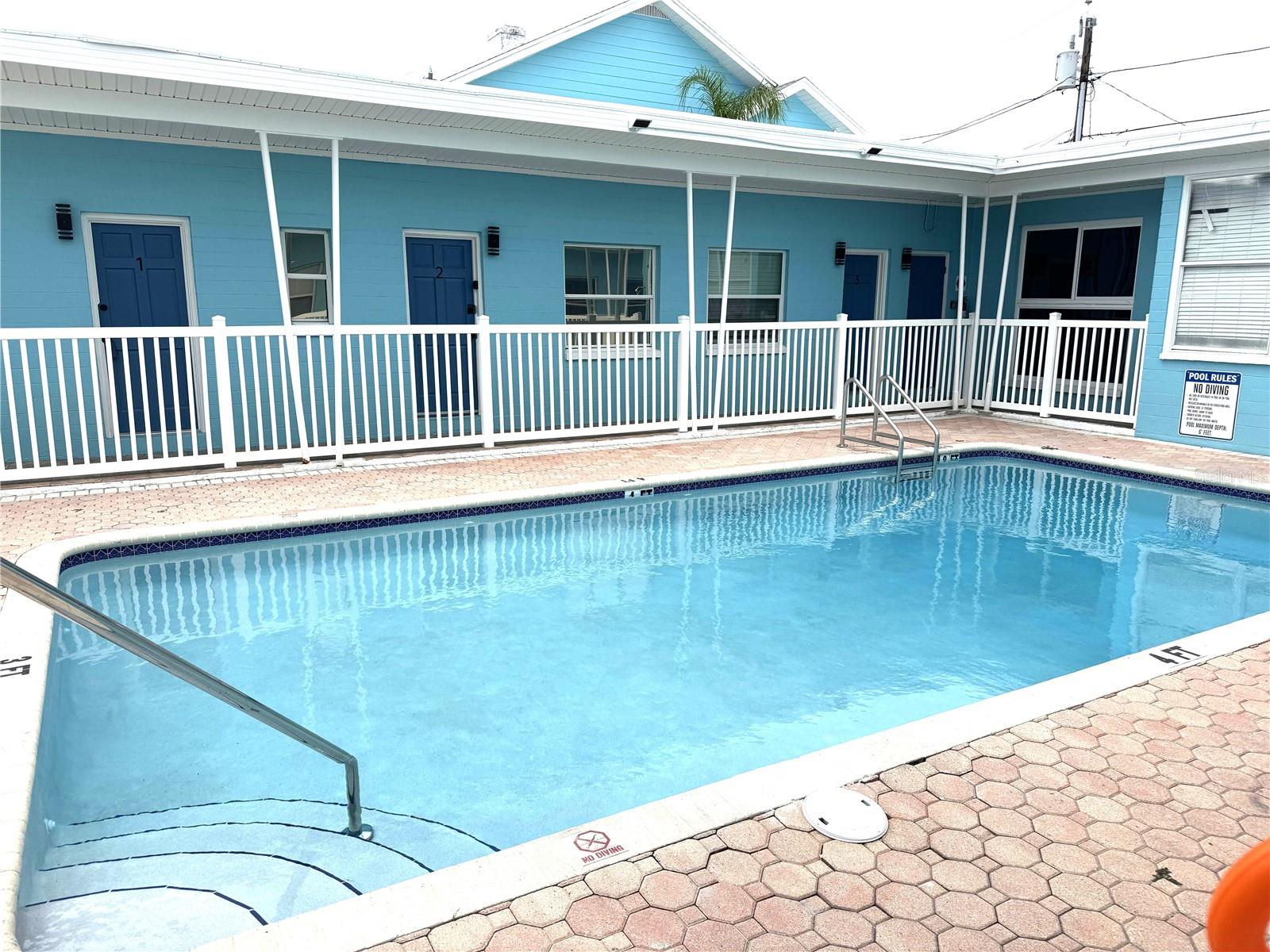 WAVE RESORT CONDO THE - Residential