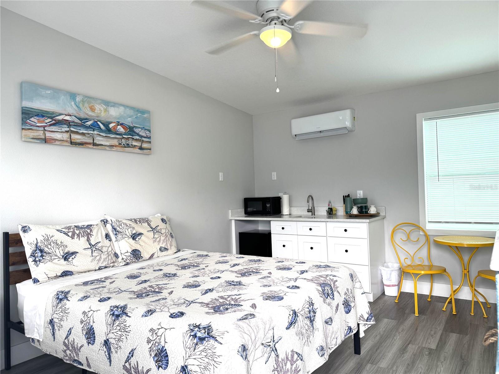 WAVE RESORT CONDO THE - Residential