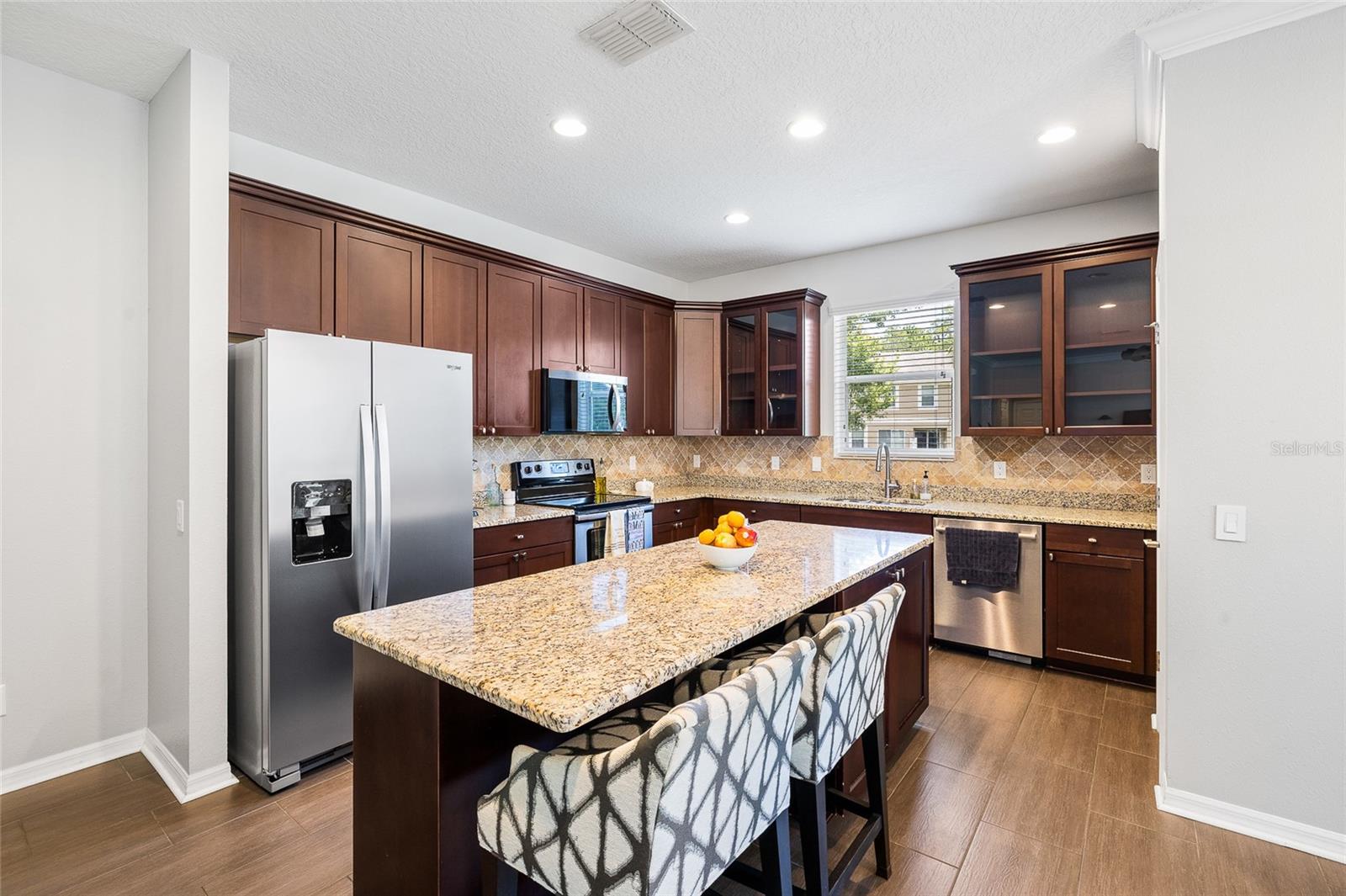 SOUTH HAMPTON - Residential
