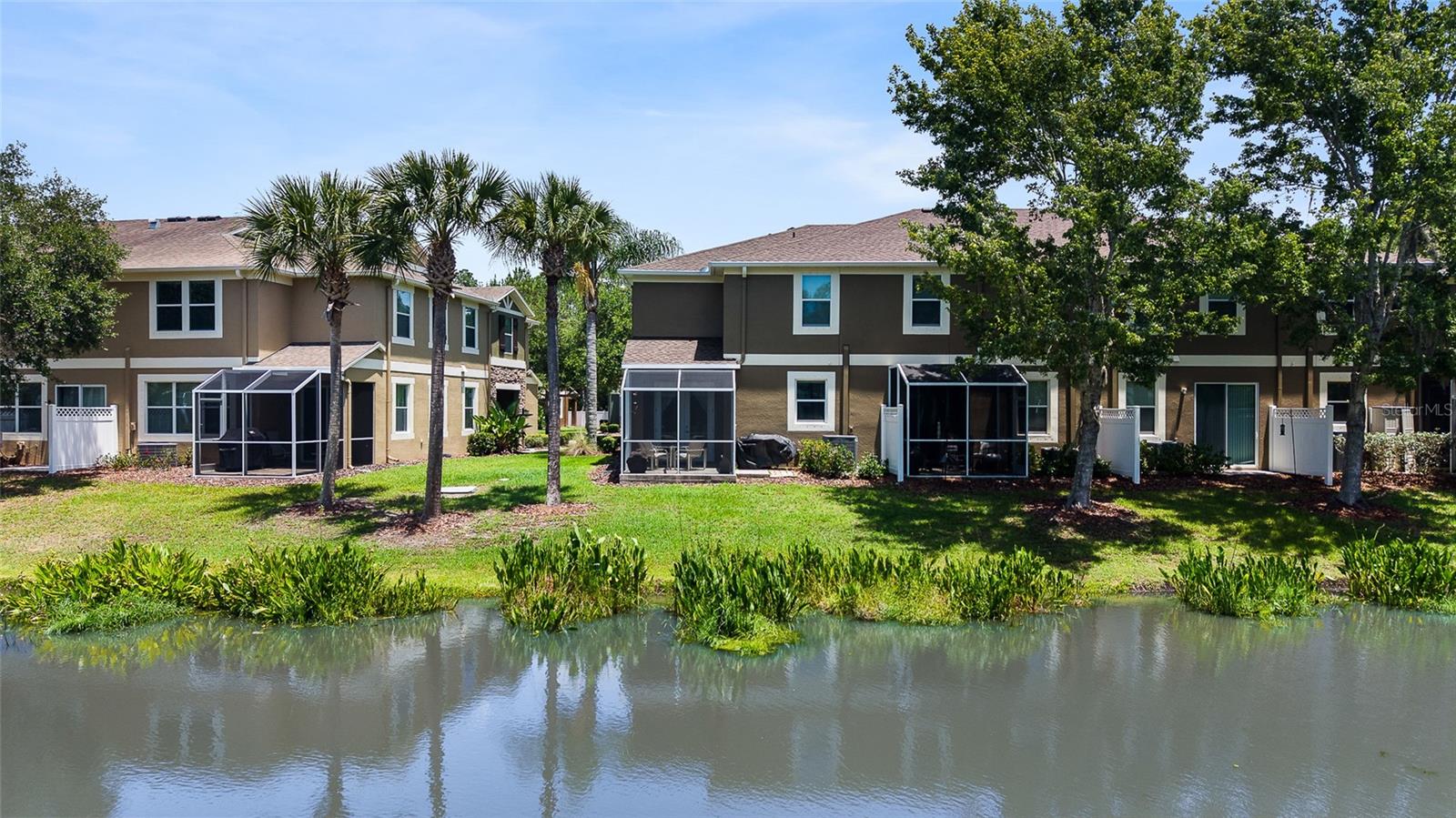 SOUTH HAMPTON - Residential